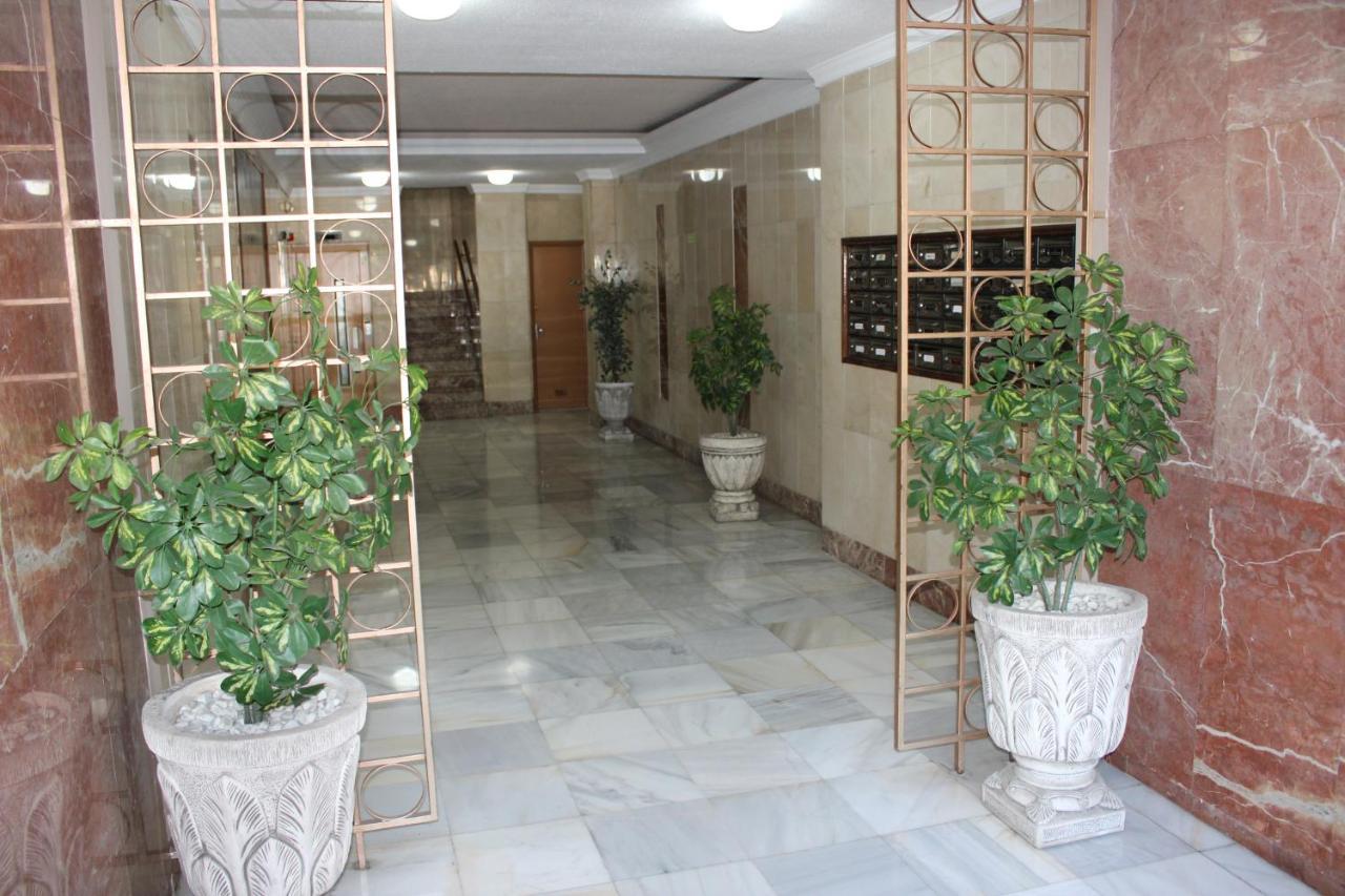 Fan Rooms Galvez Малага Экстерьер фото