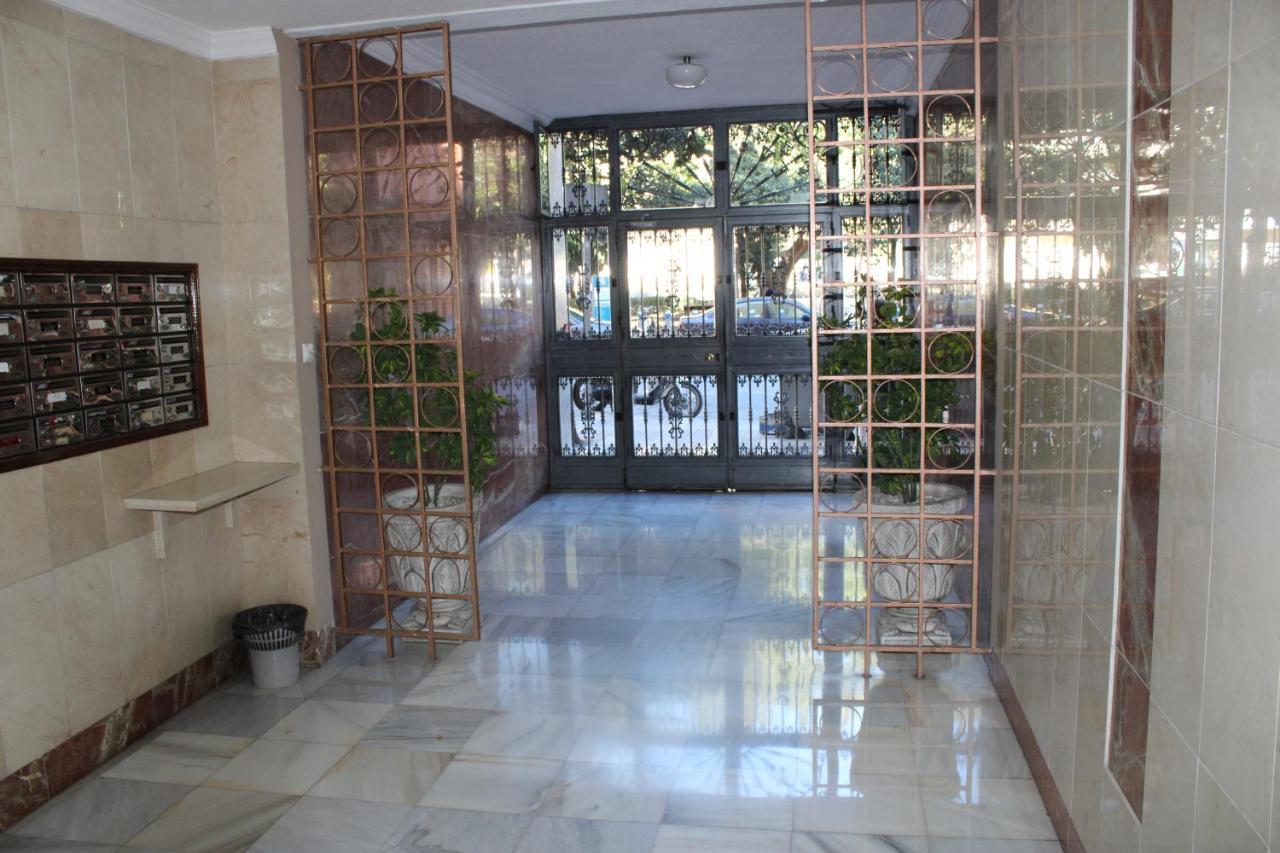 Fan Rooms Galvez Малага Экстерьер фото